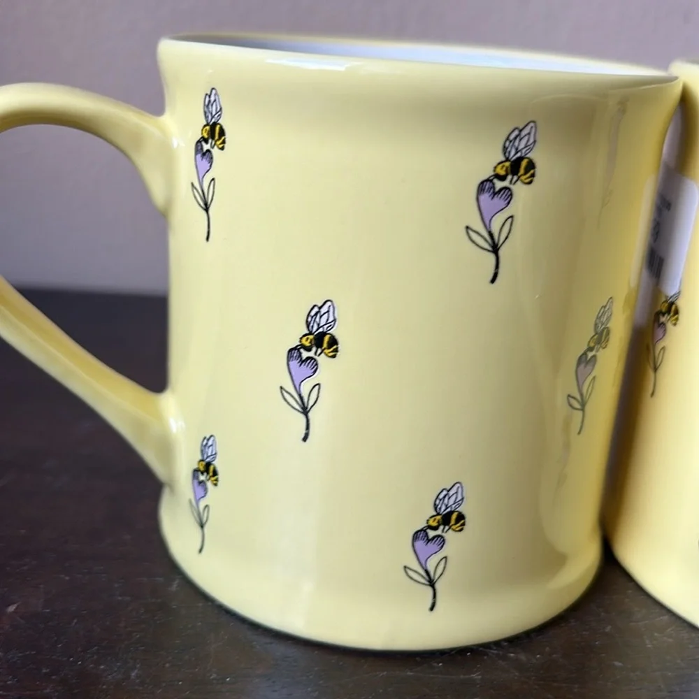 Cath Kidson Set Of 2 Coffee Tea Mugs Yellow Bumblebee Floral Spring New - Picture 2 of 2
